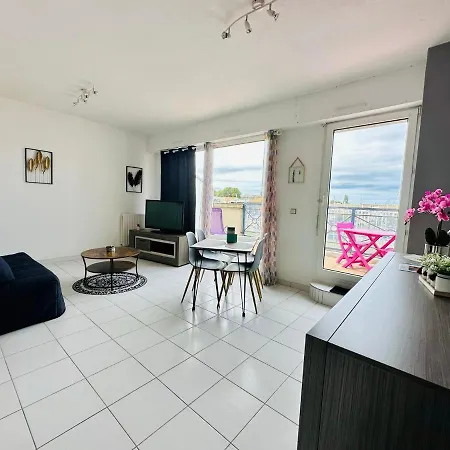 Detente Cote Port Et Cure Thermale Appartement *