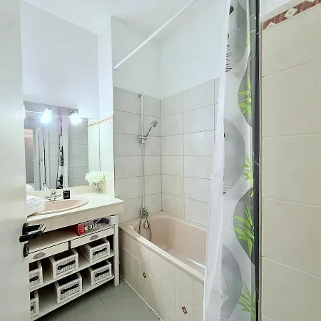 Detente Cote Port Et Cure Thermale Appartement *